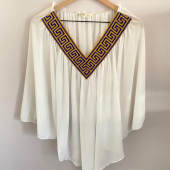 Miin white chiffon hi-low 3/4 sleeved top, Size M - Picture 2 of 8